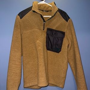 North face pullover sherpa